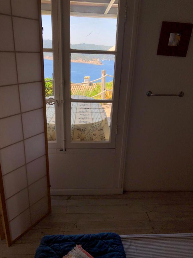 Apartamento Les Oreades, Studio Le Marin Avec Vue Mer Imprenable Île du Levant Exterior foto
